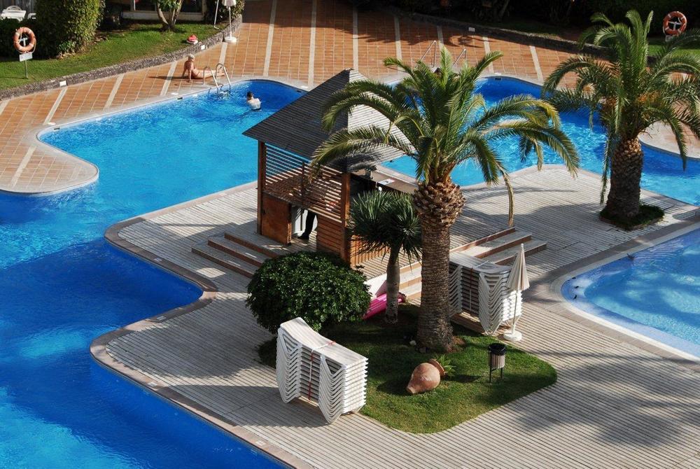 Apartamentos Hg Cristian Sur Лос-Крістіанос Екстер'єр фото
