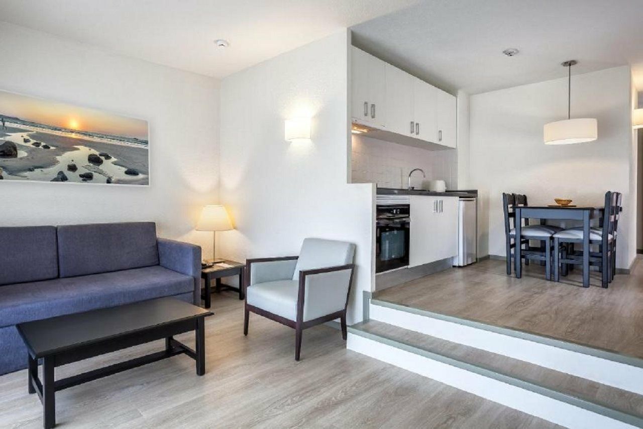 Apartamentos Hg Cristian Sur Лос-Крістіанос Екстер'єр фото